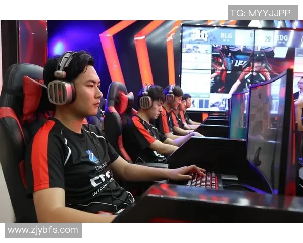 s15电竞总决赛DOTA2深度解析TES战队的强大实力与战术策略